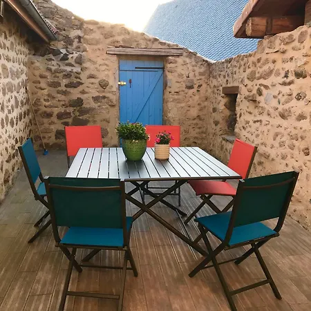 Holiday home Chez Pyero Aydat